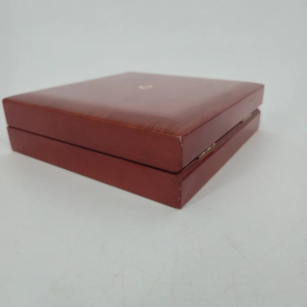 Gemporia Coloured Rocks 50 Ring Display Jewelry Box Wood Lidded Stacker Tray COA